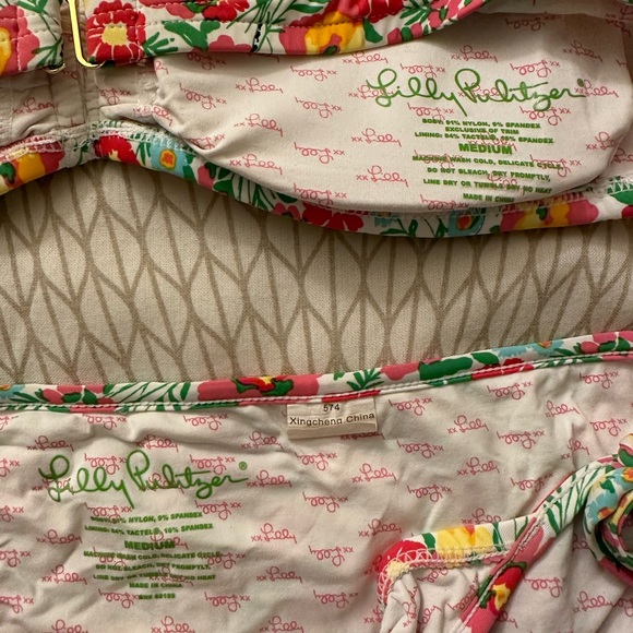 EUC Lilly Pulitzer Ants on Parade Bandeau Bikini, M - Picture 6 of 9